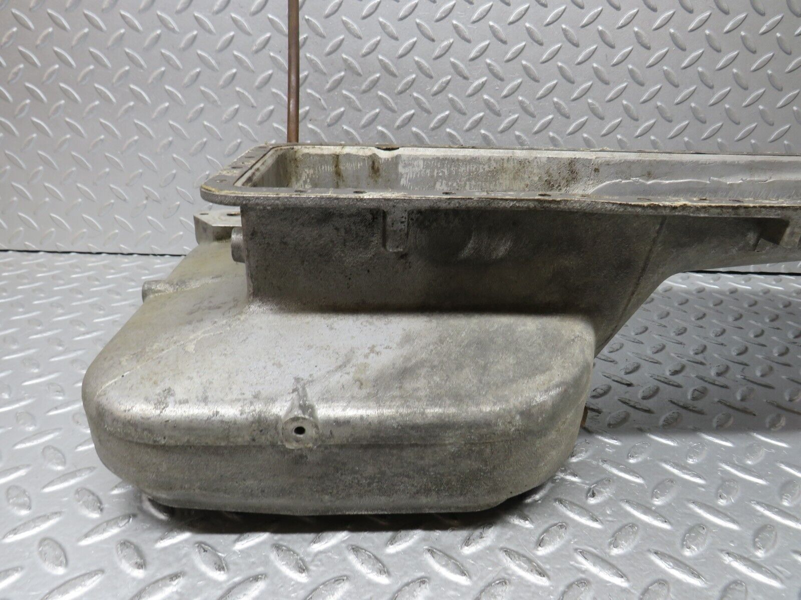 37672 Mercedes-Benz W109 300SEL Oil Pan Oil Sump 1160101413