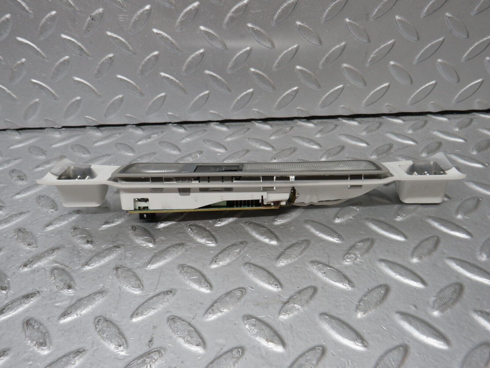 35158 Mercedes-Benz W221 Rear Left Interior Roof Light 2218202301