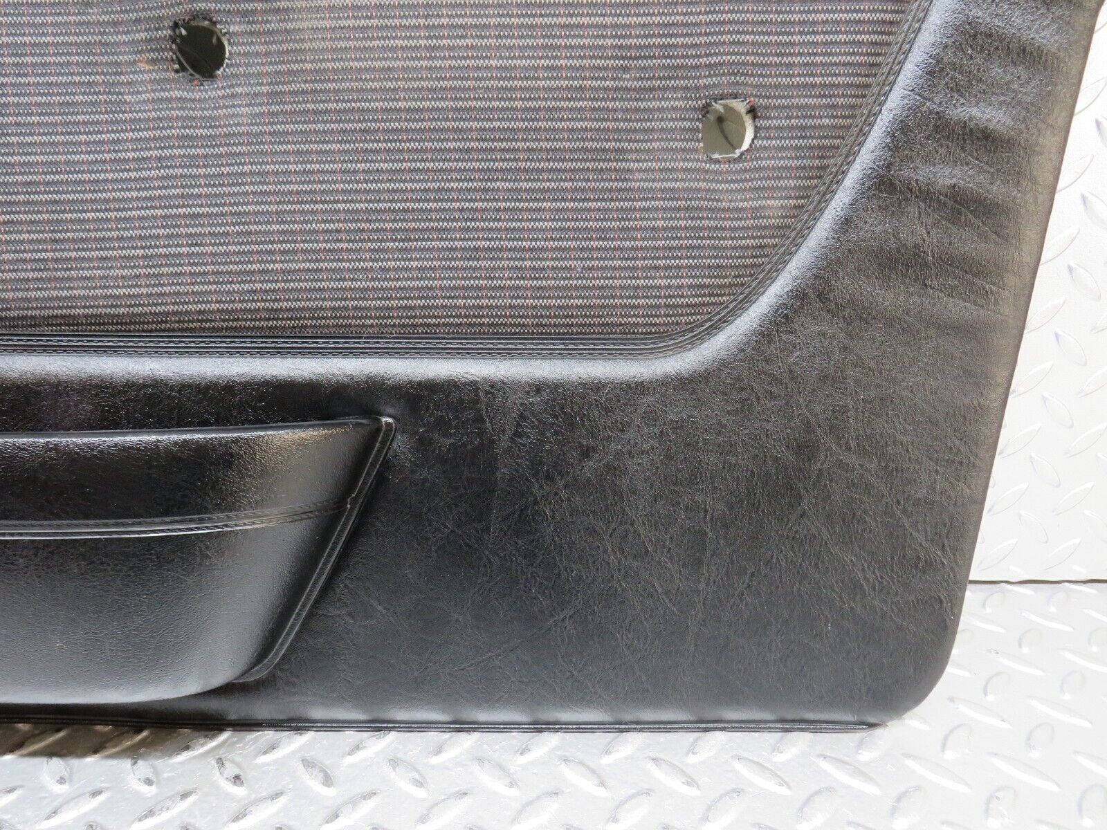 28204 Mercedes-Benz S123 240D Wagon Front Right Door Card Black