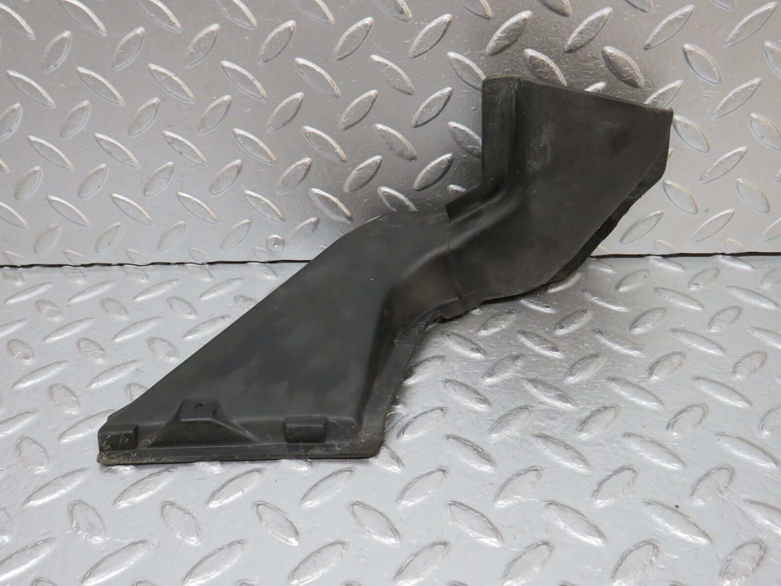 0596 Mercedes-Benz W123 230E Water Drain Right Side 1238300428