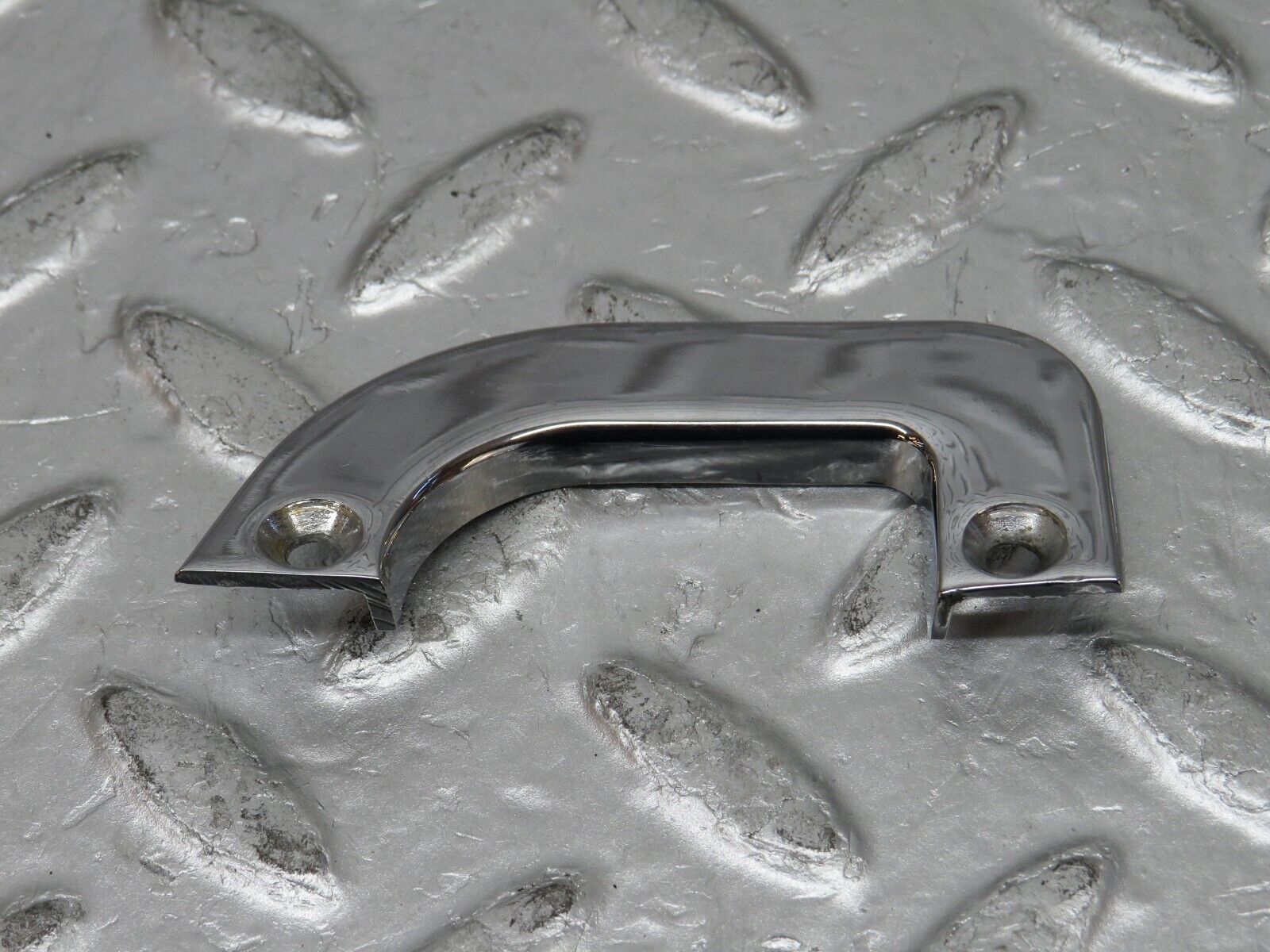 0869 Mercedes-Benz C107 350SLC Coupe Interior Chrome Door Latch Trim Left Side