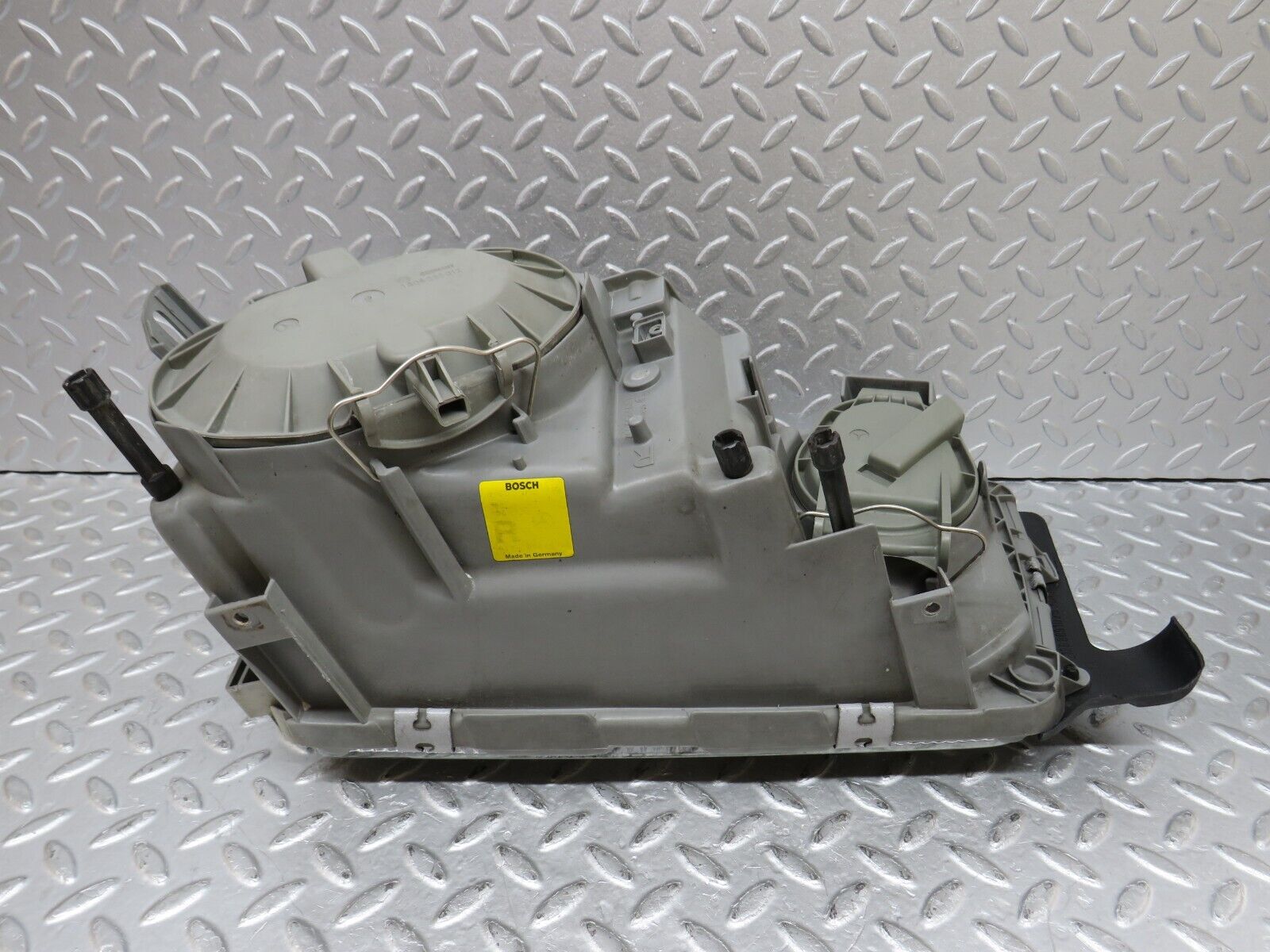 36377 Mercedes-Benz W126 420SE Headlight Bosch Right 1305235092 1305620454