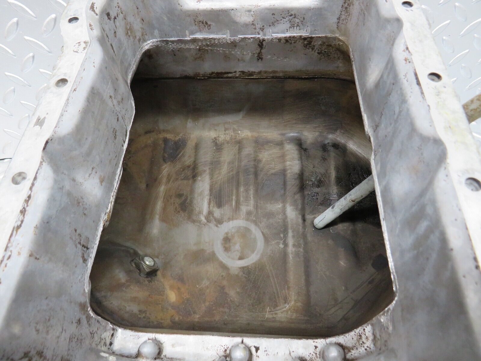 28172 Mercedes-Benz W123 280E Oil Pan Oil Sump 1100140702