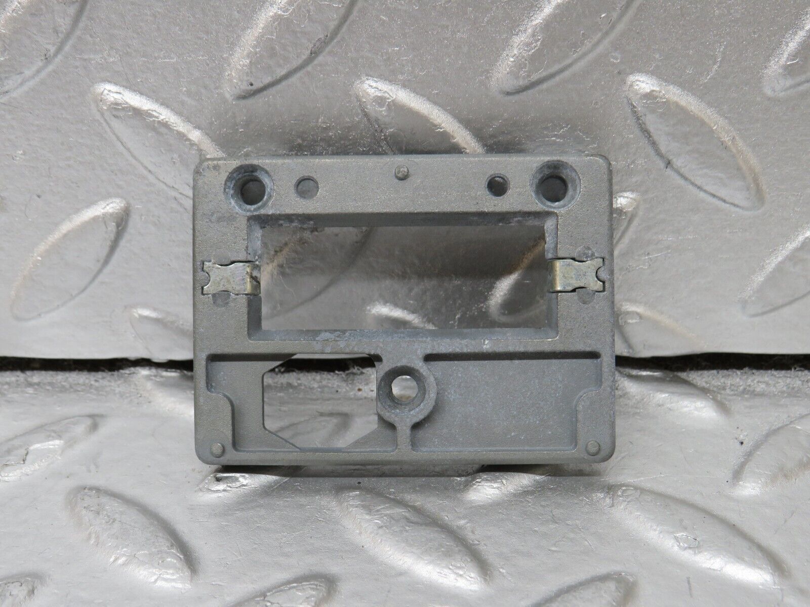 34771 Mercedes-Benz W210 320E Rear View Mirror Bracket