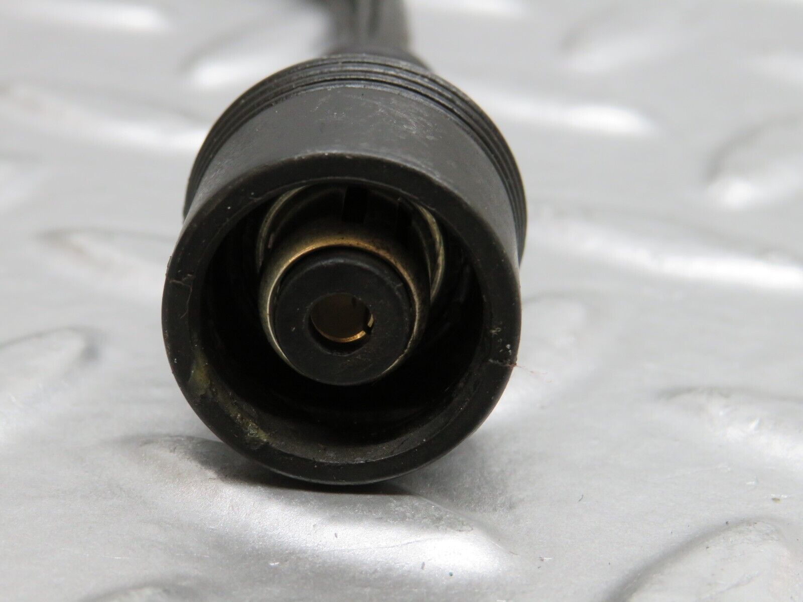 29590 Mercedes-Benz W124 230E ABS Sensor 0265001110