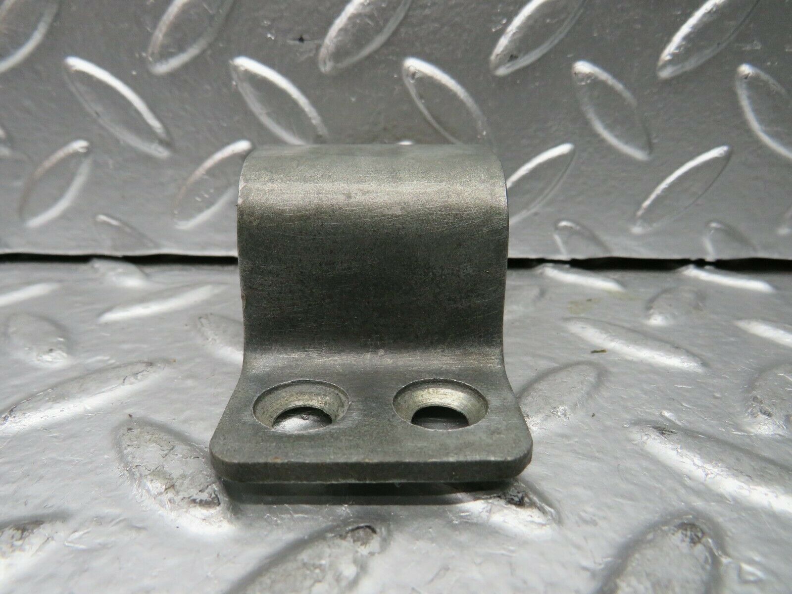 22957 Mercedes-Benz C123 230CE Coupe Door Lock Latch Left Side