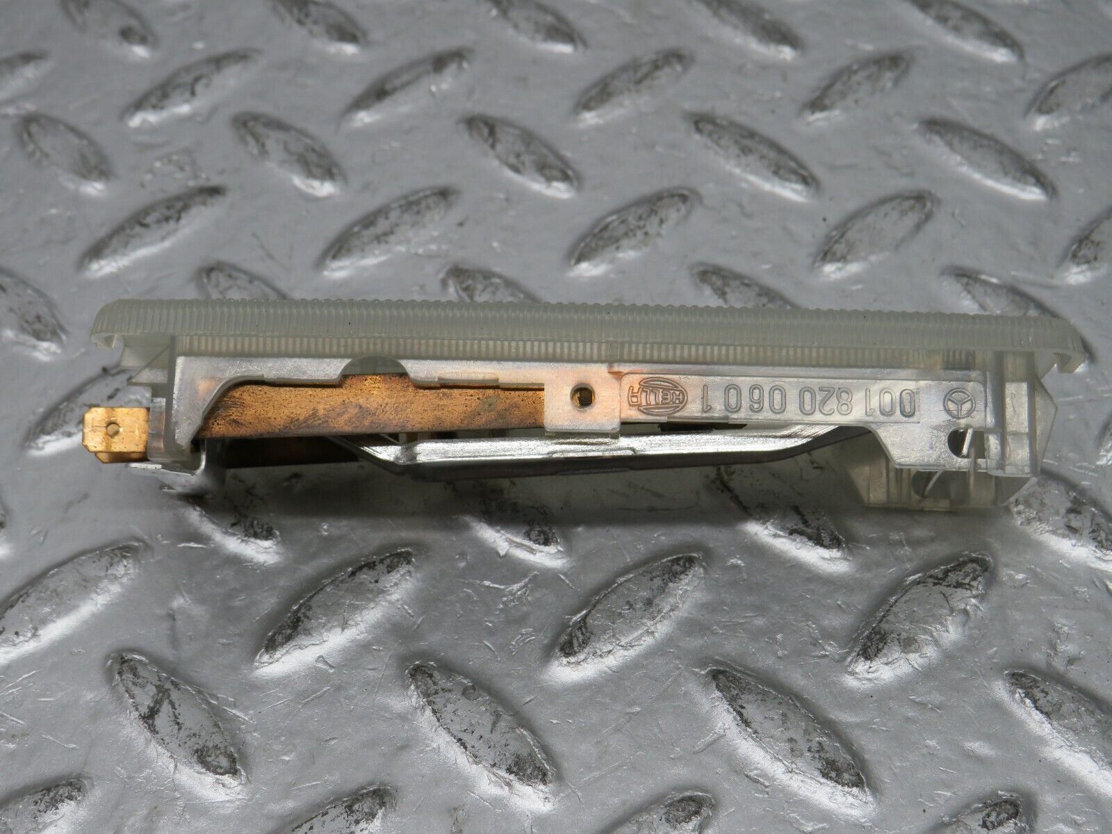 32397 Mercedes-Benz S124 300TE Wagon Rear Interior Dome Light 0018200601