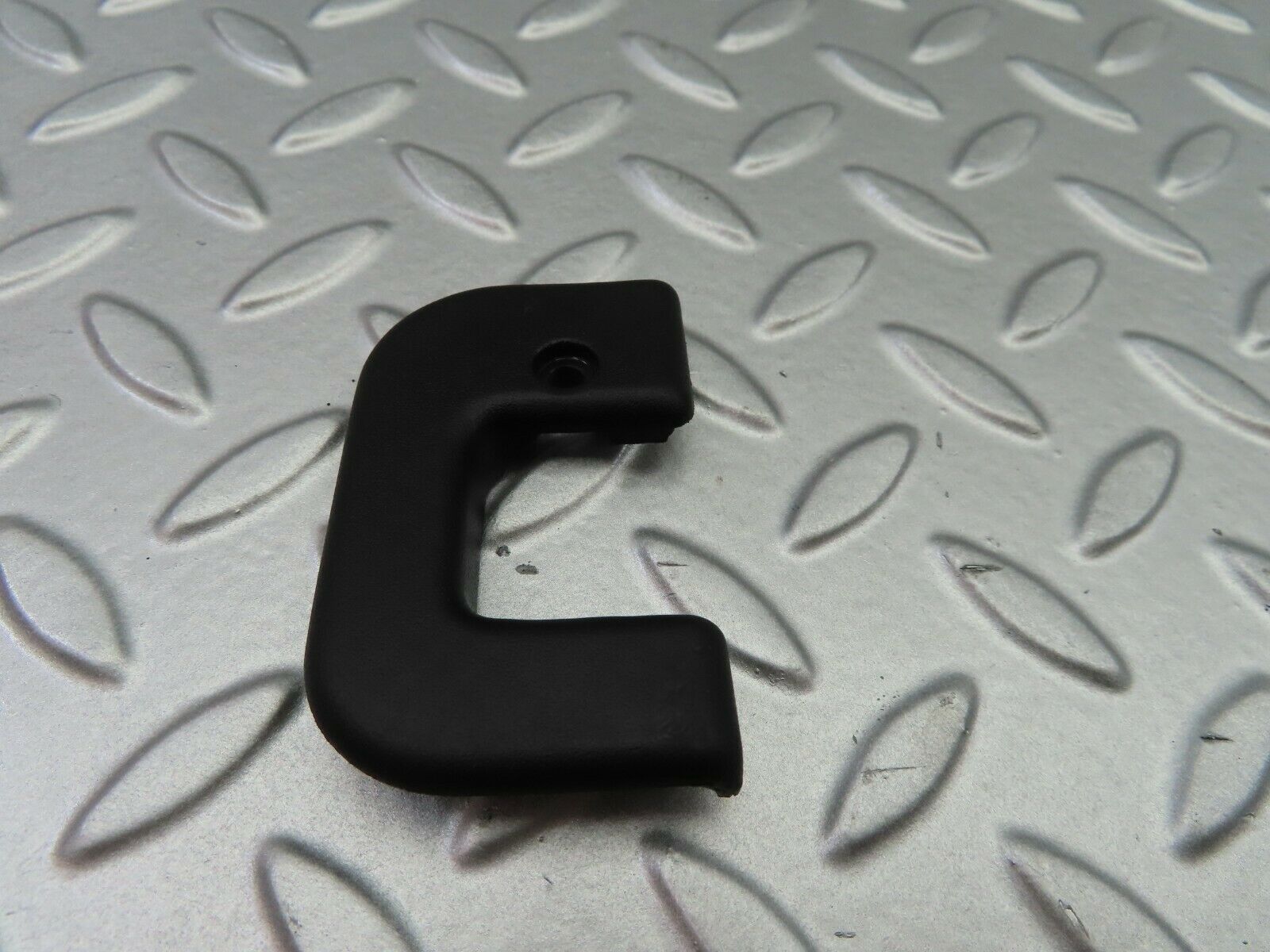 6435 Mercedes-Benz S124 E220 Wagon Left Interior Door Latch Trim