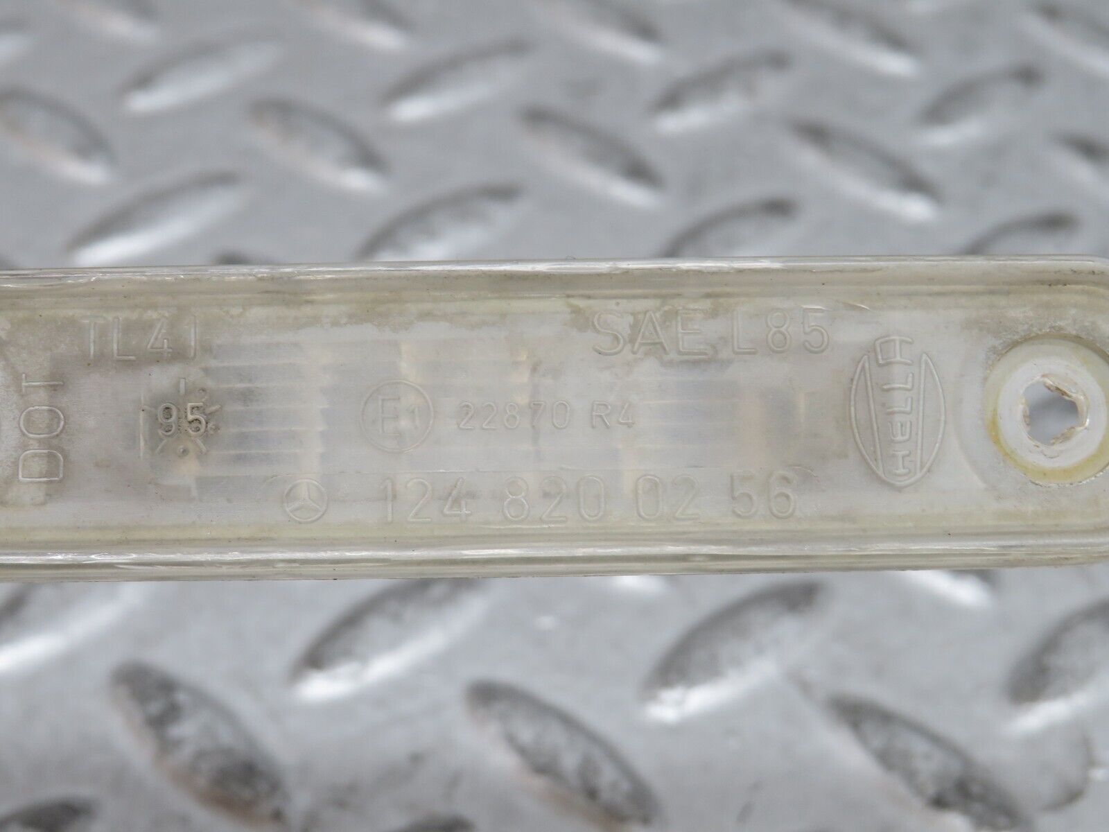 29142 Mercedes-Benz C124 320CE Coupe number Plate Light Pair 1248200256