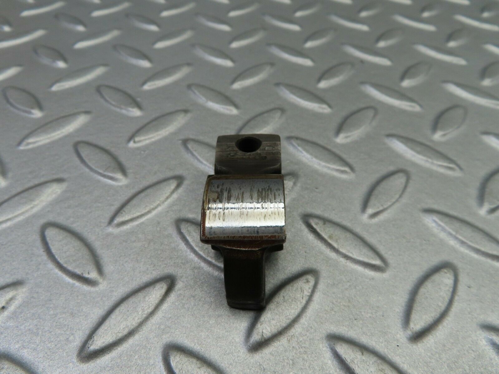 6289 Mercedes-Benz W126 380SE Rocker Arm