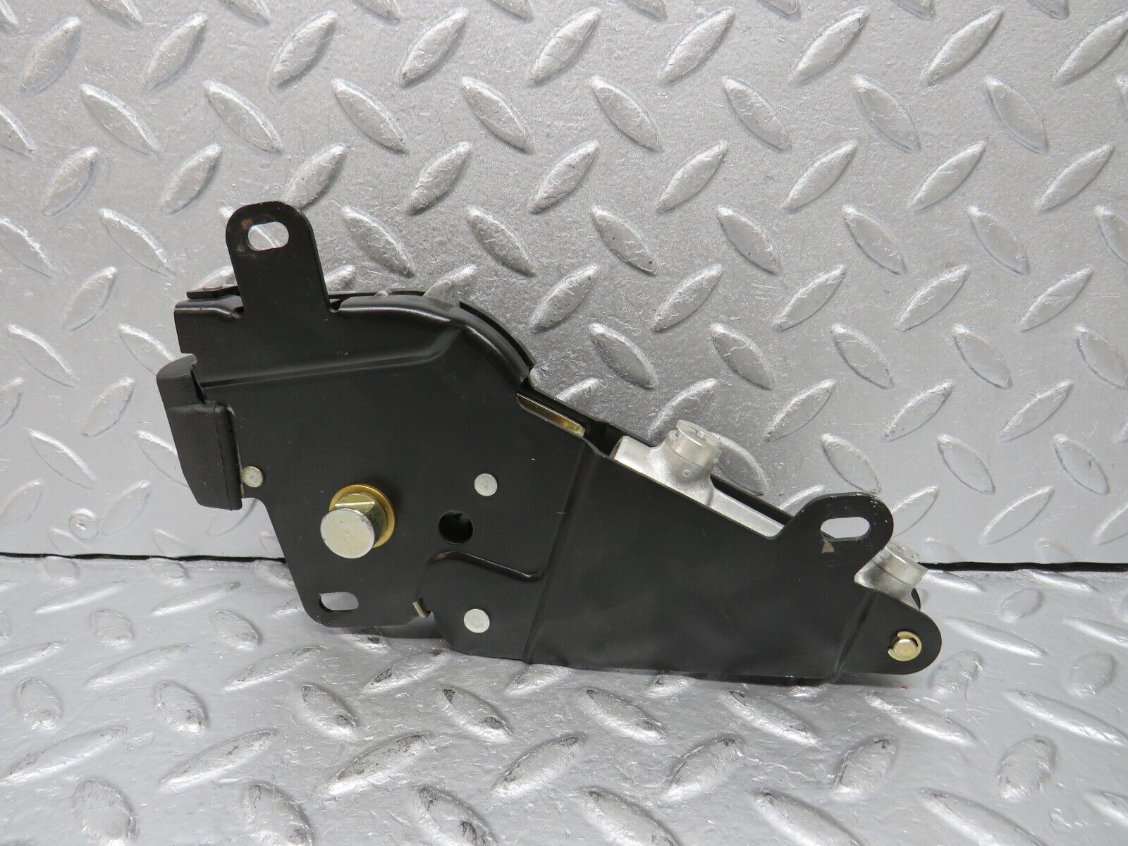 39615 Mercedes-Benz R129 320SL Coupe Roof Lock Left Side 1298001574