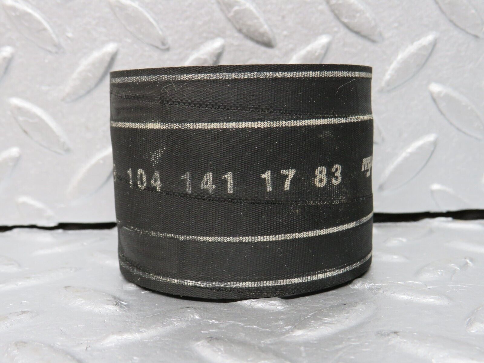 39408 Mercedes-Benz R129 320SL Coupe Air Intake Manifold Hose 1041411783