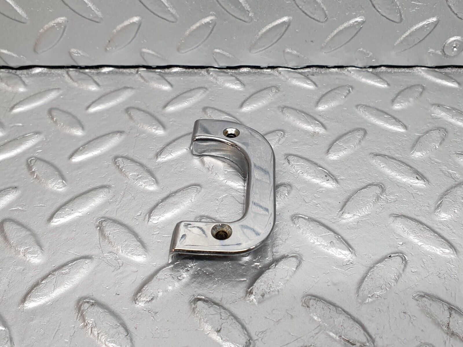 40897 Mercedes-Benz W126 300SE Interior Chrome Door Latch Trim Left 1237230124