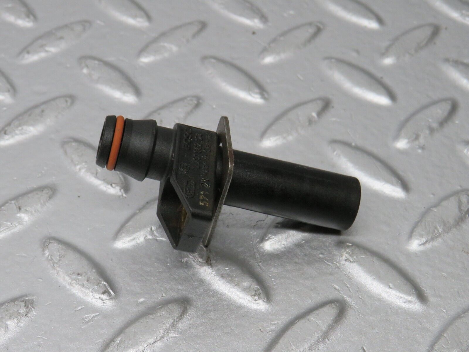 39704 Mercedes-Benz R129 320SL Coupe Crankshaft Position Sensor Bosch 0281002124 0031537428