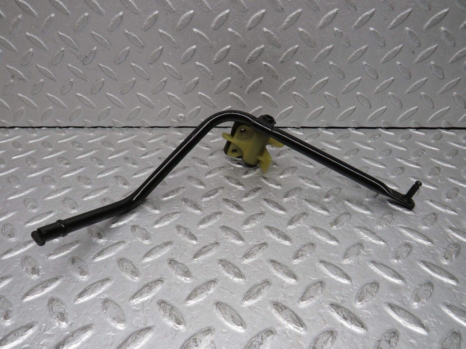 37939 Mercedes-Benz A124 320E Cabriolet Accelerator Pedal Linkage 2013010218