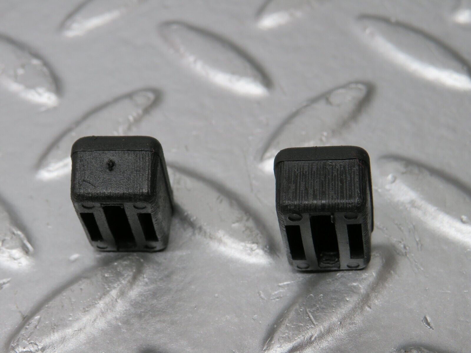 31091 Mercedes-Benz W123 200D Heater Control Knob Set