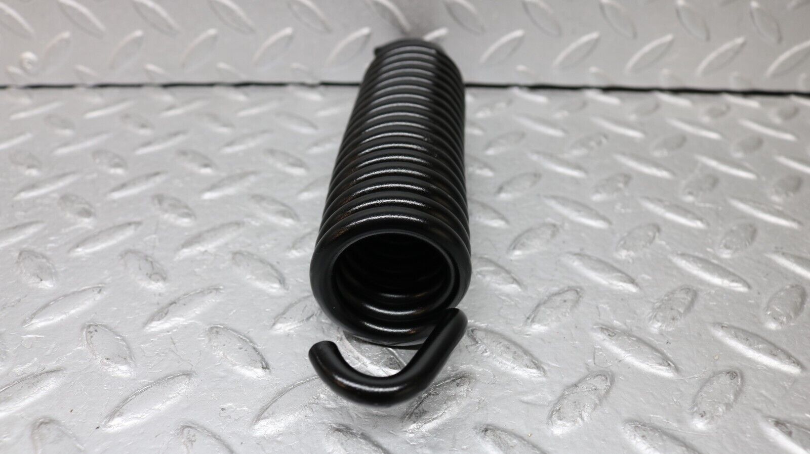 37226 Mercedes-Benz C126 420SEC Coupe Bonnet Hinge Spring