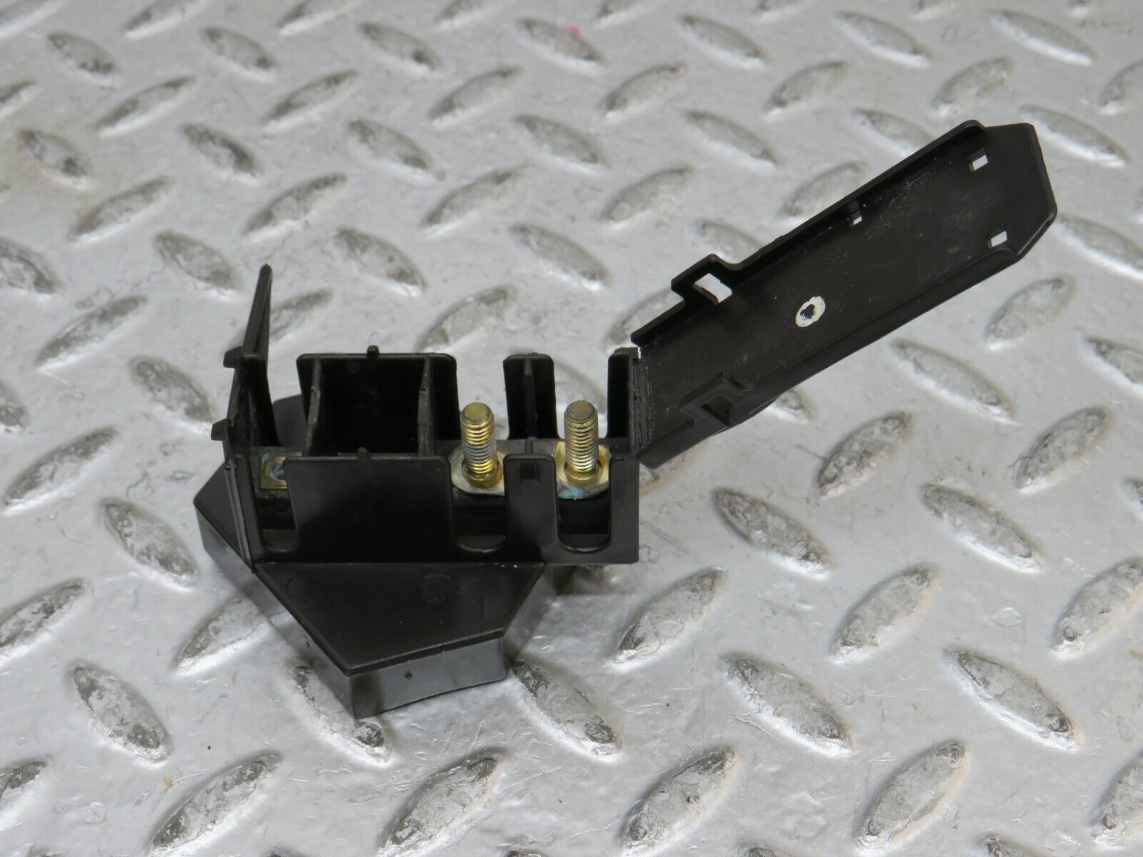 27695 Mercedes-Benz S124 300TE Cable Wire Distributor Connector 1245402169