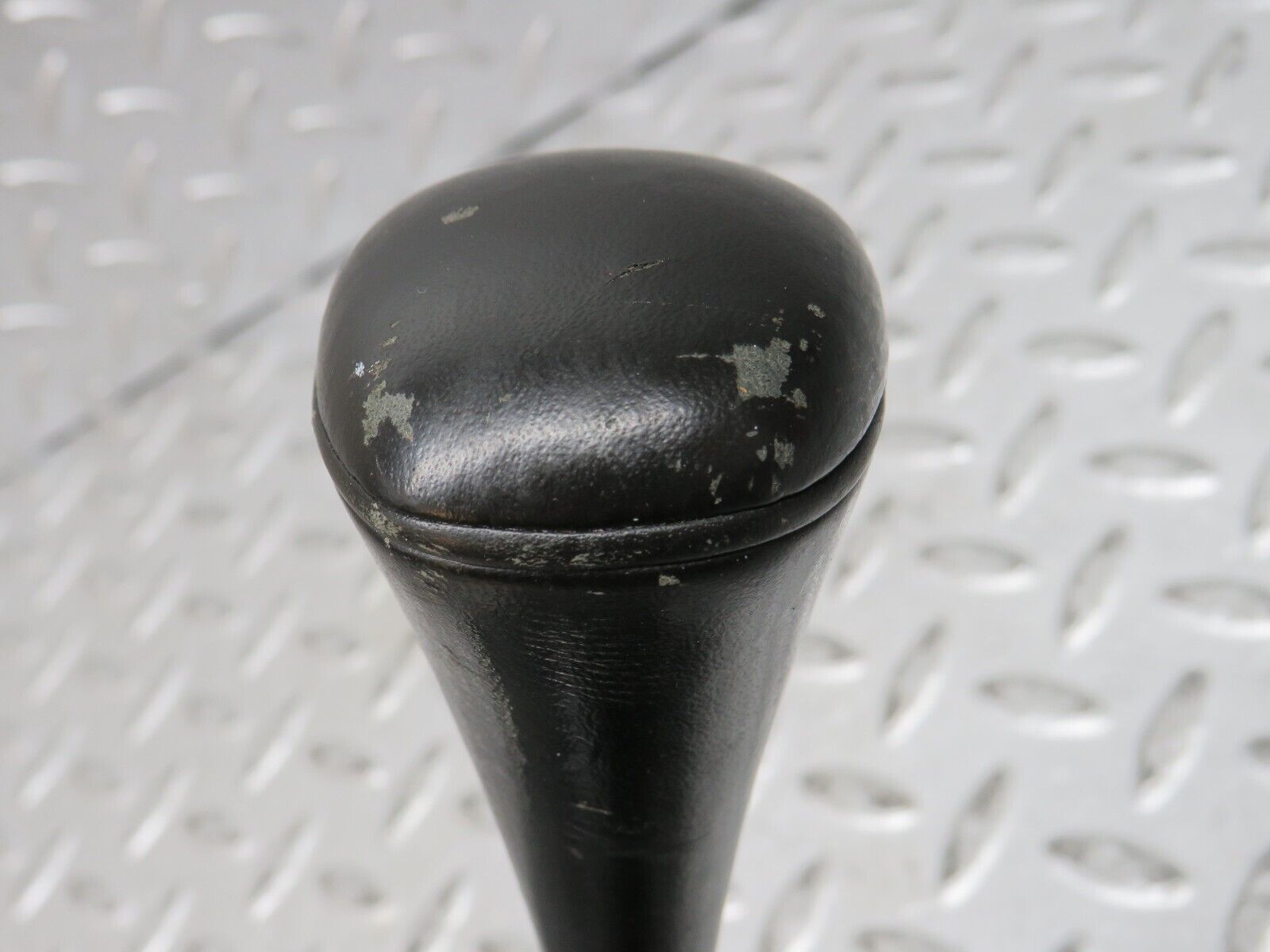 27683 Mercedes-Benz S124 300TE Wagon Automatic Gear Selector 1292670637