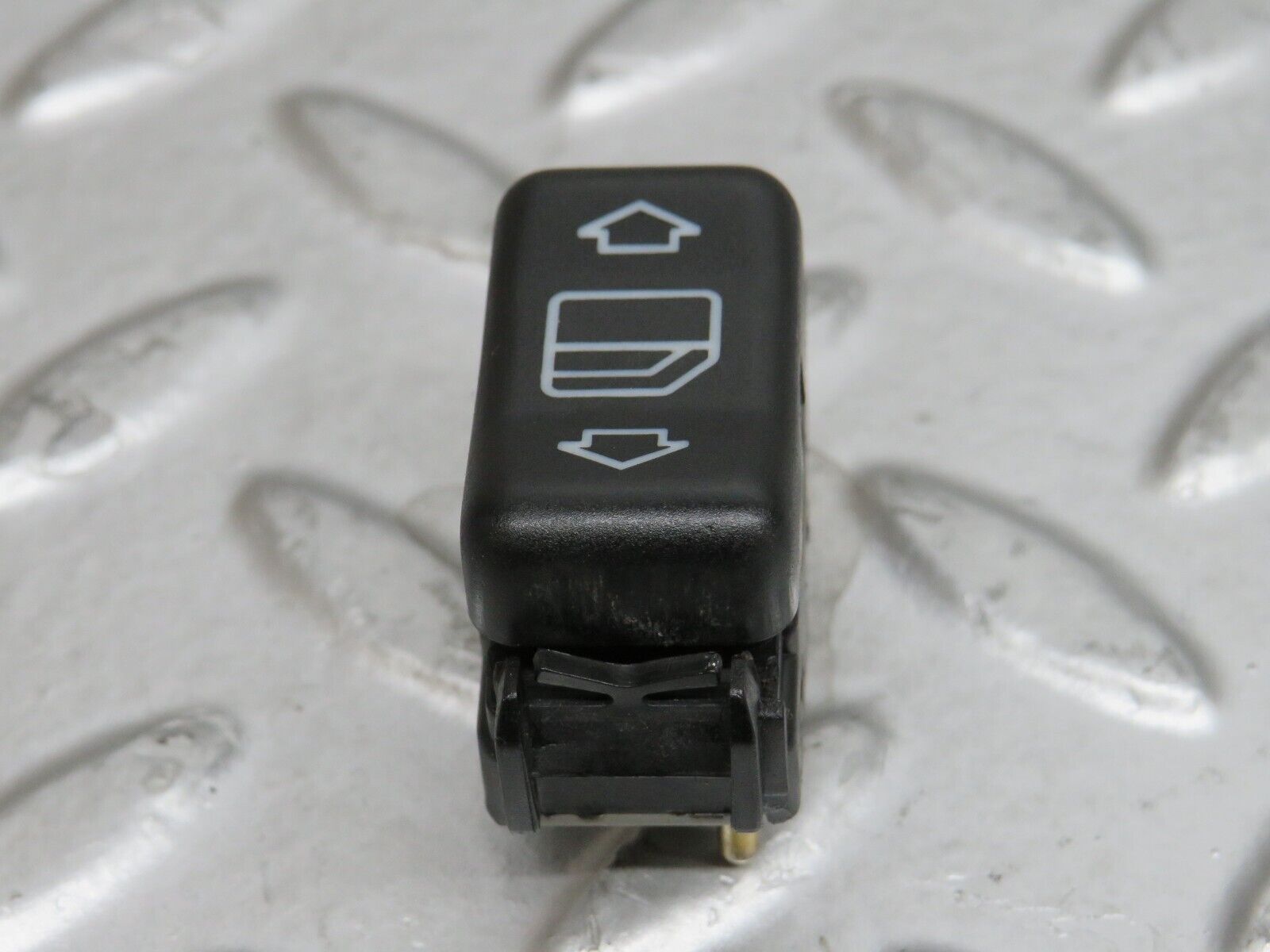 29184 Mercedes-Benz C124 320CE Coupe Left Electric Window Switch 1248209310