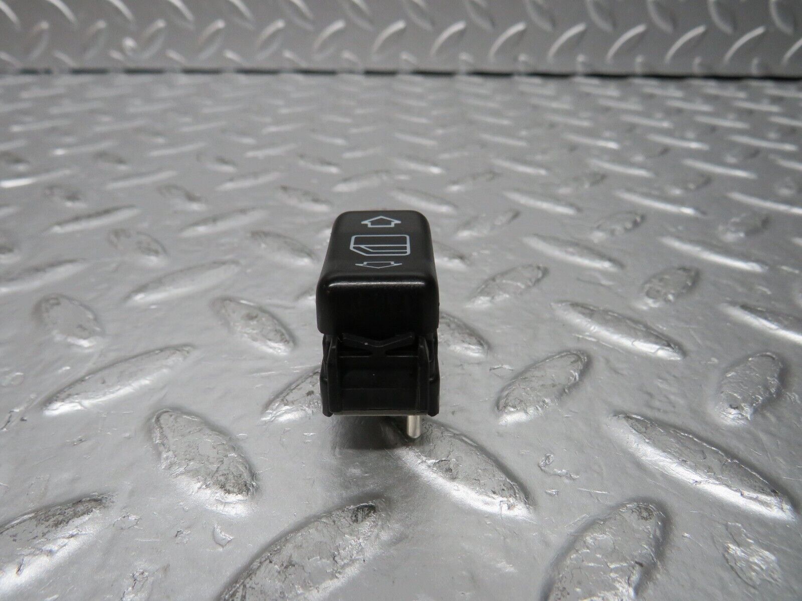 30519 Mercedes-Benz W124 230E Electric Window Switch Right Side 1248209410