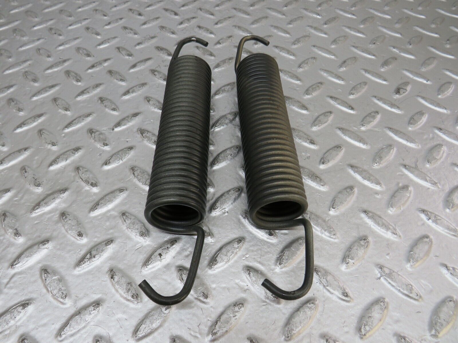 27160 Mercedes-Benz W123 280E Trunk Lid Hinge Spring Pair