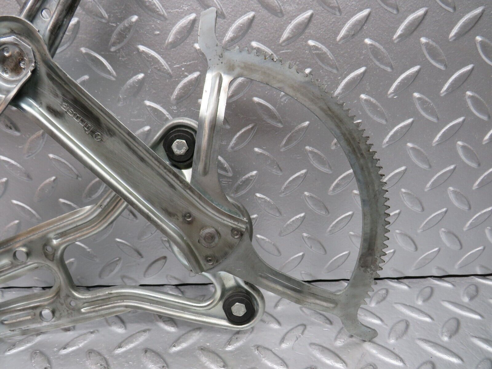 31202 Mercedes-Benz S124 220TE Wagon Front Left Power Window Regulator