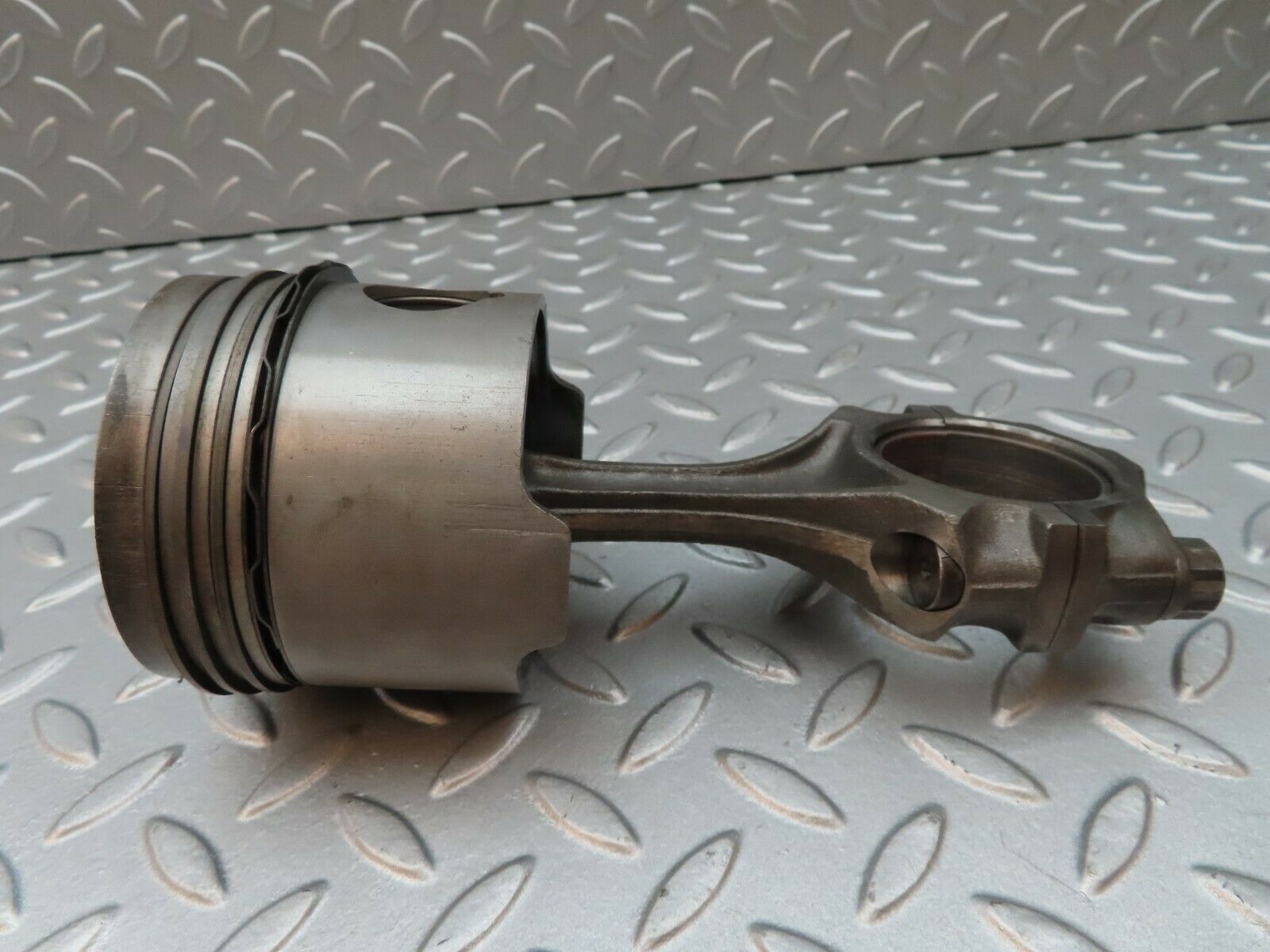 3506 Mercedes-Benz W108 280SE Piston With Connecting Rod 86.49 mm