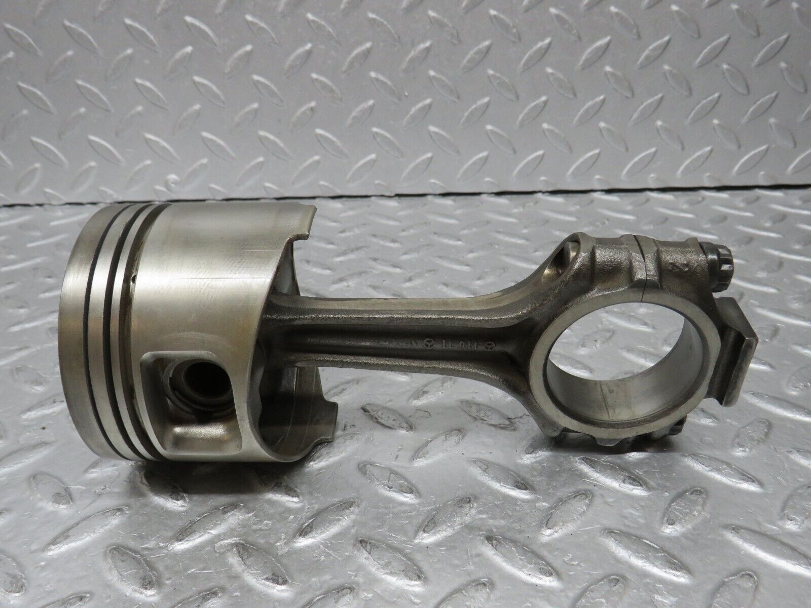 37130 Mercedes-Benz C126 420SEC Coupe Piston With Connecting Rod 92.005 mm
