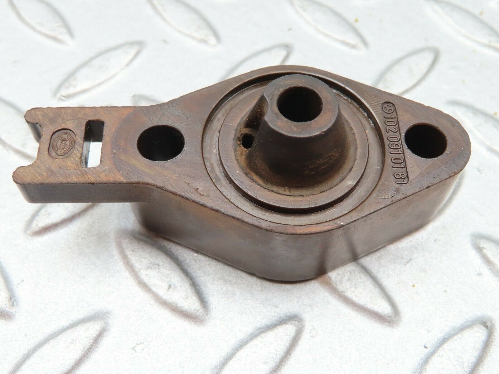 4005 Mercedes-Benz S123 200T Wagon Pierburg Pump Distance 1020910181