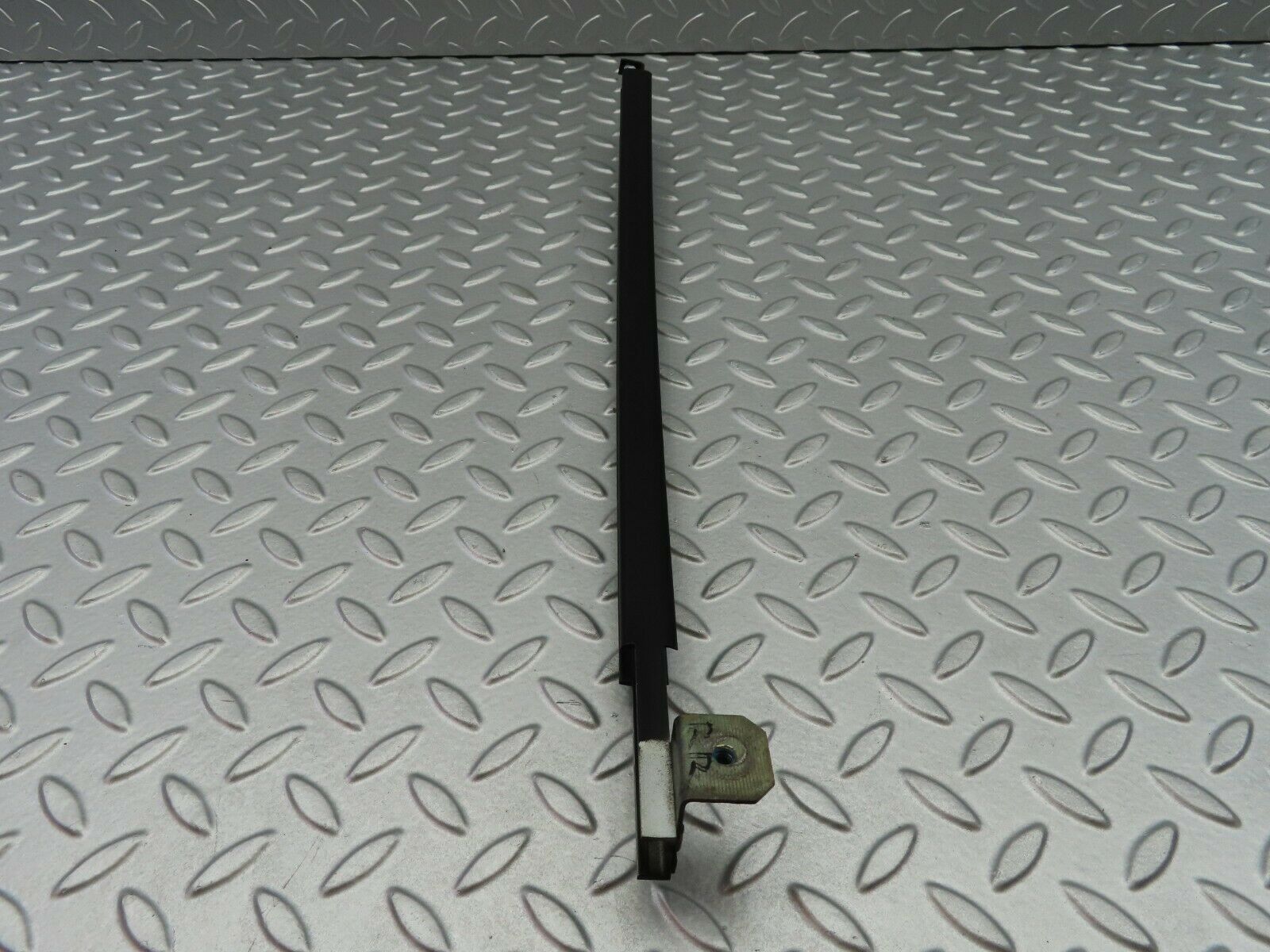 6606 Mercedes-Benz S124 E220 Wagon Window Channel Rear Right