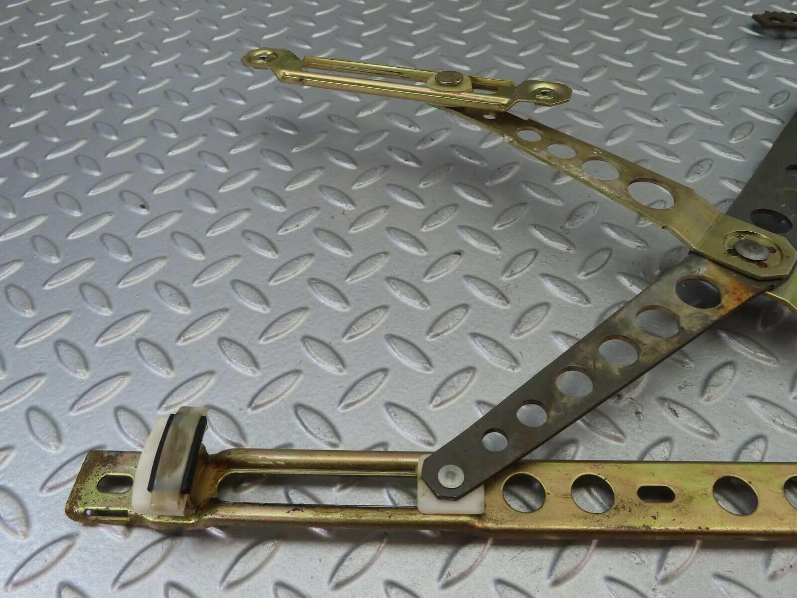 7726 Mercedes-Benz S123 230TE Wagon Front Left Manual Window Regulator