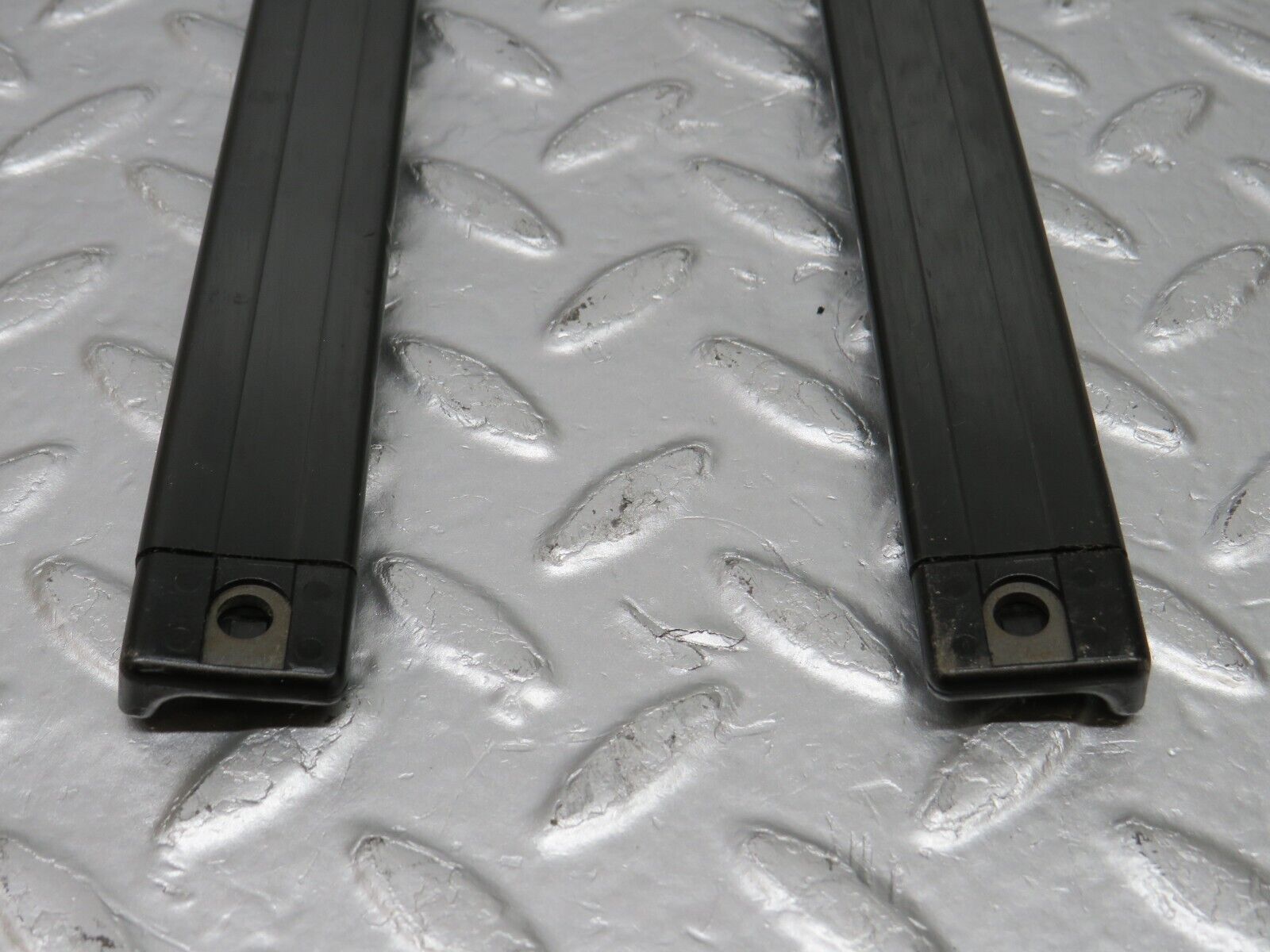 33767 Mercedes-Benz W201 190E 2.0L Seat Belt Runner Pair 2019190920
