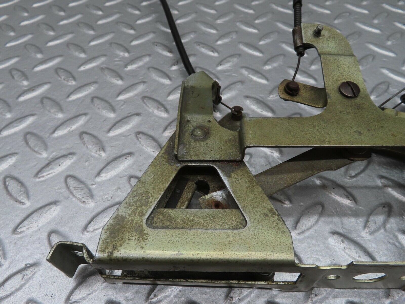 12931 Mercedes-Benz W111 220SE Dashboard Heater Control