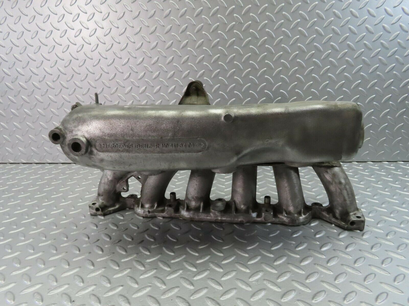 9841 Mercedes-Benz C123 280CE Coupe Air Intake Manifold 1101413401