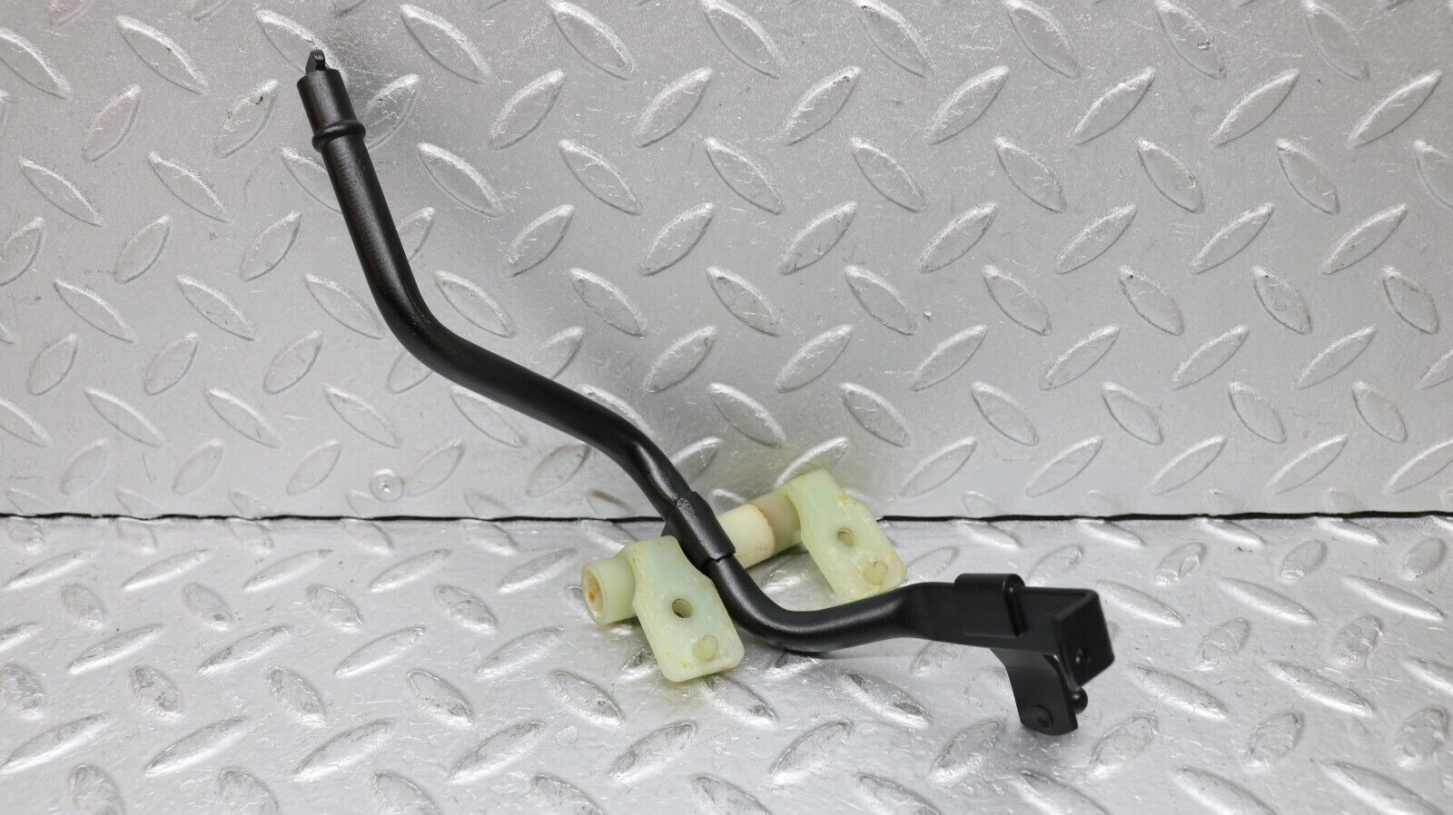 37244 Mercedes-Benz C126 420SEC Coupe Accelerator Pedal Linkage