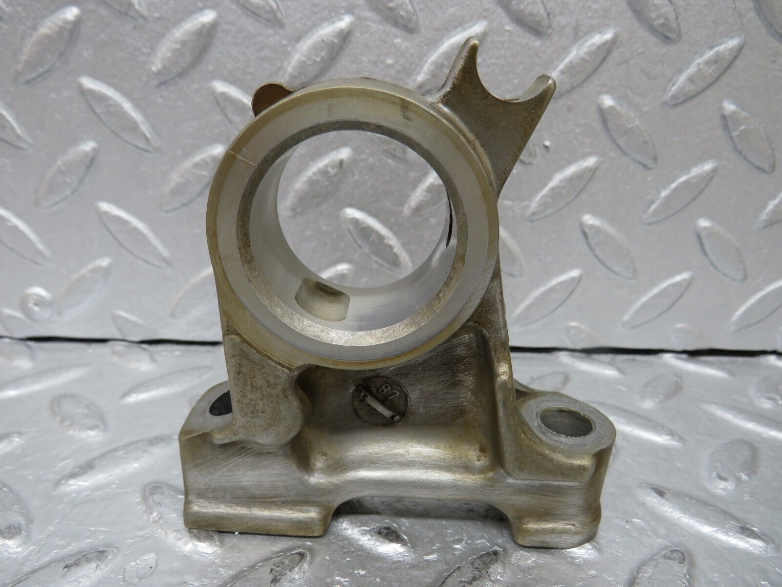 37116 Mercedes-Benz C126 420SEC Coupe Camshaft Tower Bearing 1160513610