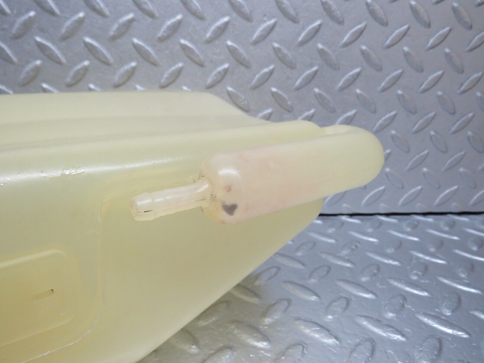 39349 Mercedes-Benz R129 320SL Coupe Coolant Expansion Tank 1295000249