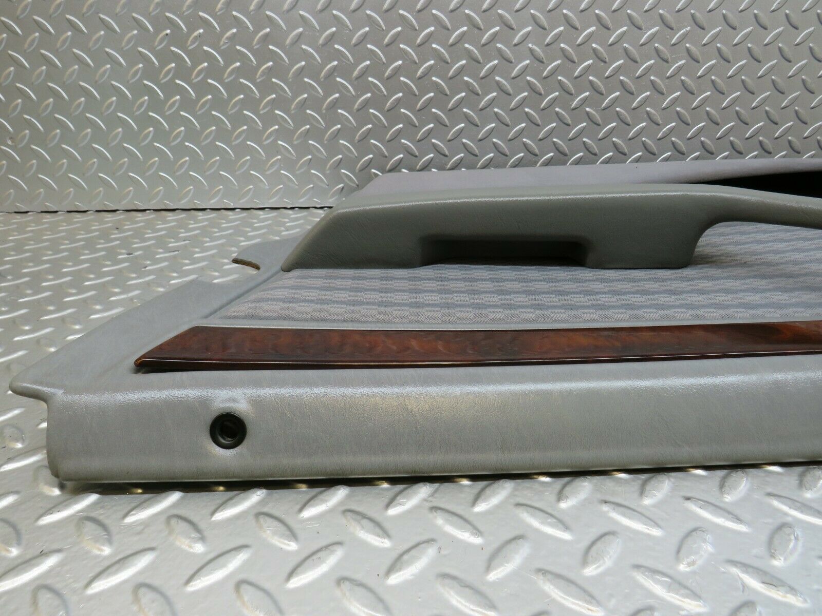 24219 Mercedes-Benz S124 220TE Wagon Front Right Door Card Grey