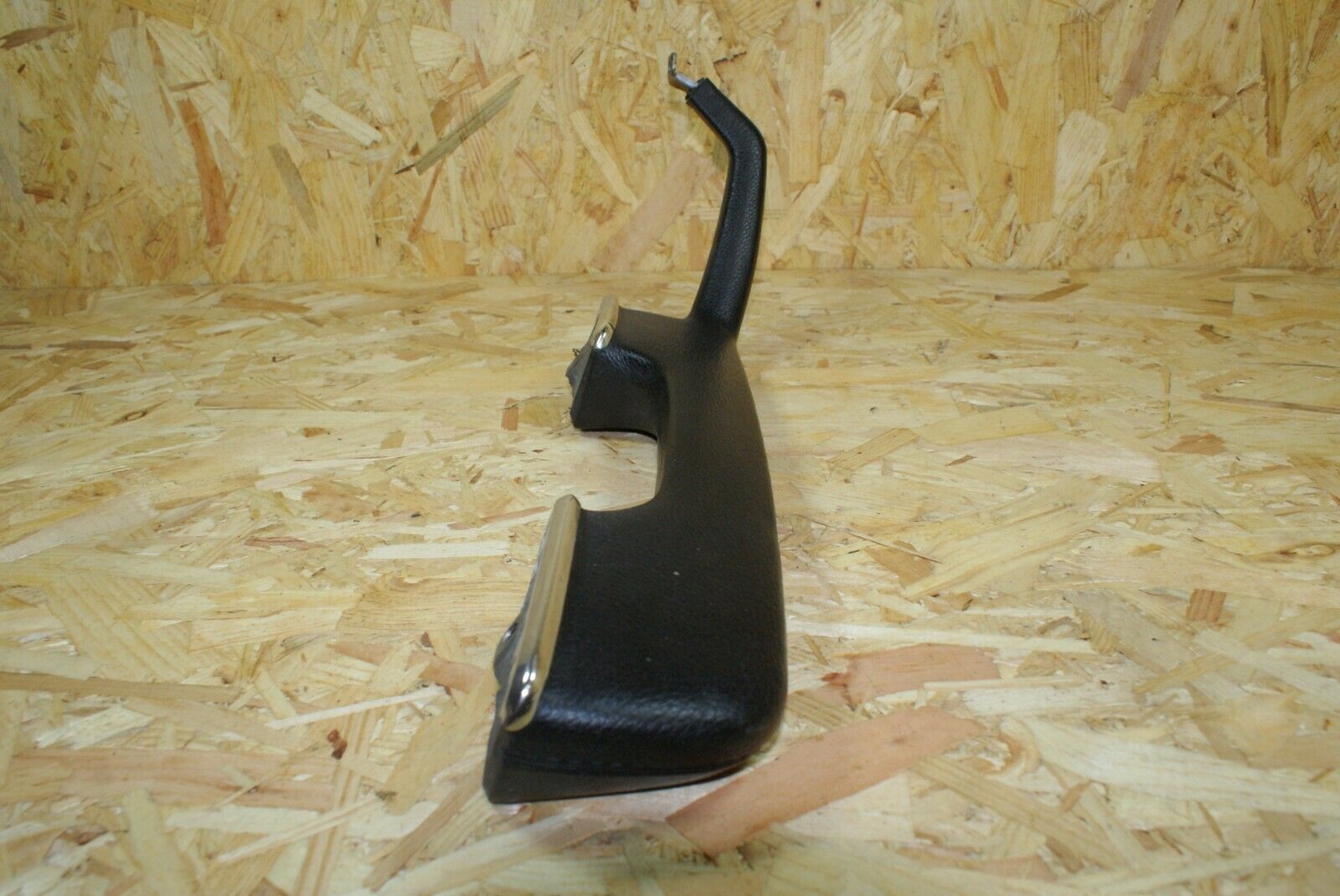 2201 Mercedes-Benz W123 280E Left Side Inner Door Handle Black