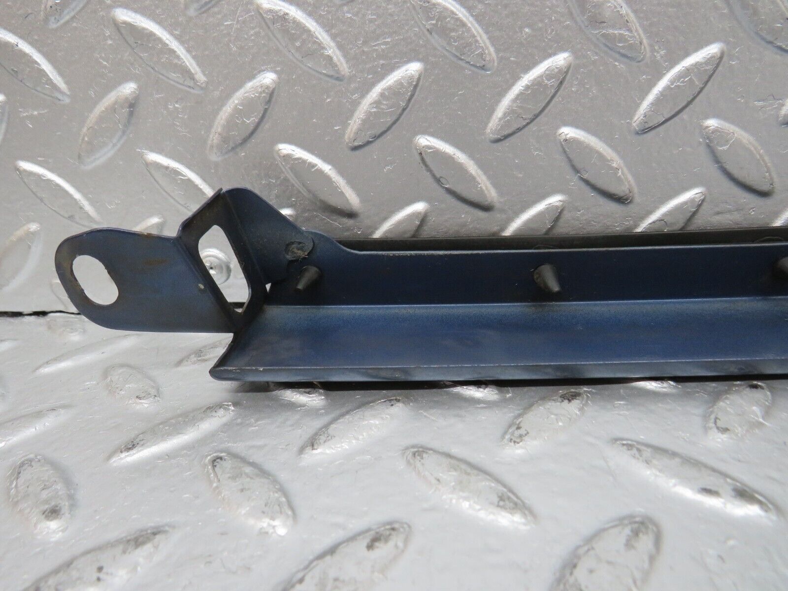 31217 Mercedes-Benz S124 220TE Wagon Under Headlight Trim Right