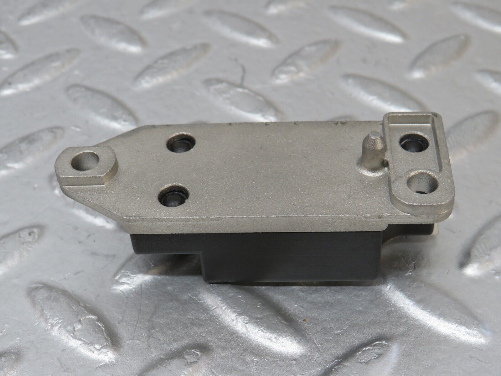 34880 Mercedes-Benz W210 320E Airbag Crash Sensor 0018205626