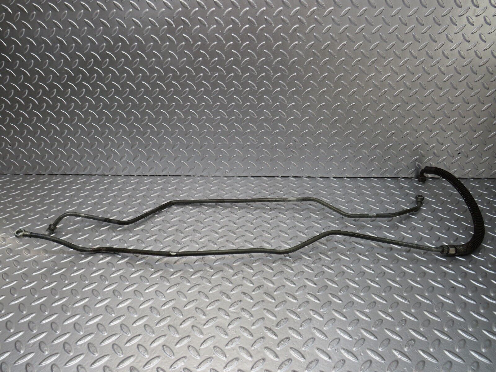 26011 Mercedes-Benz W124 280E Gearbox Oil Pipe Hose