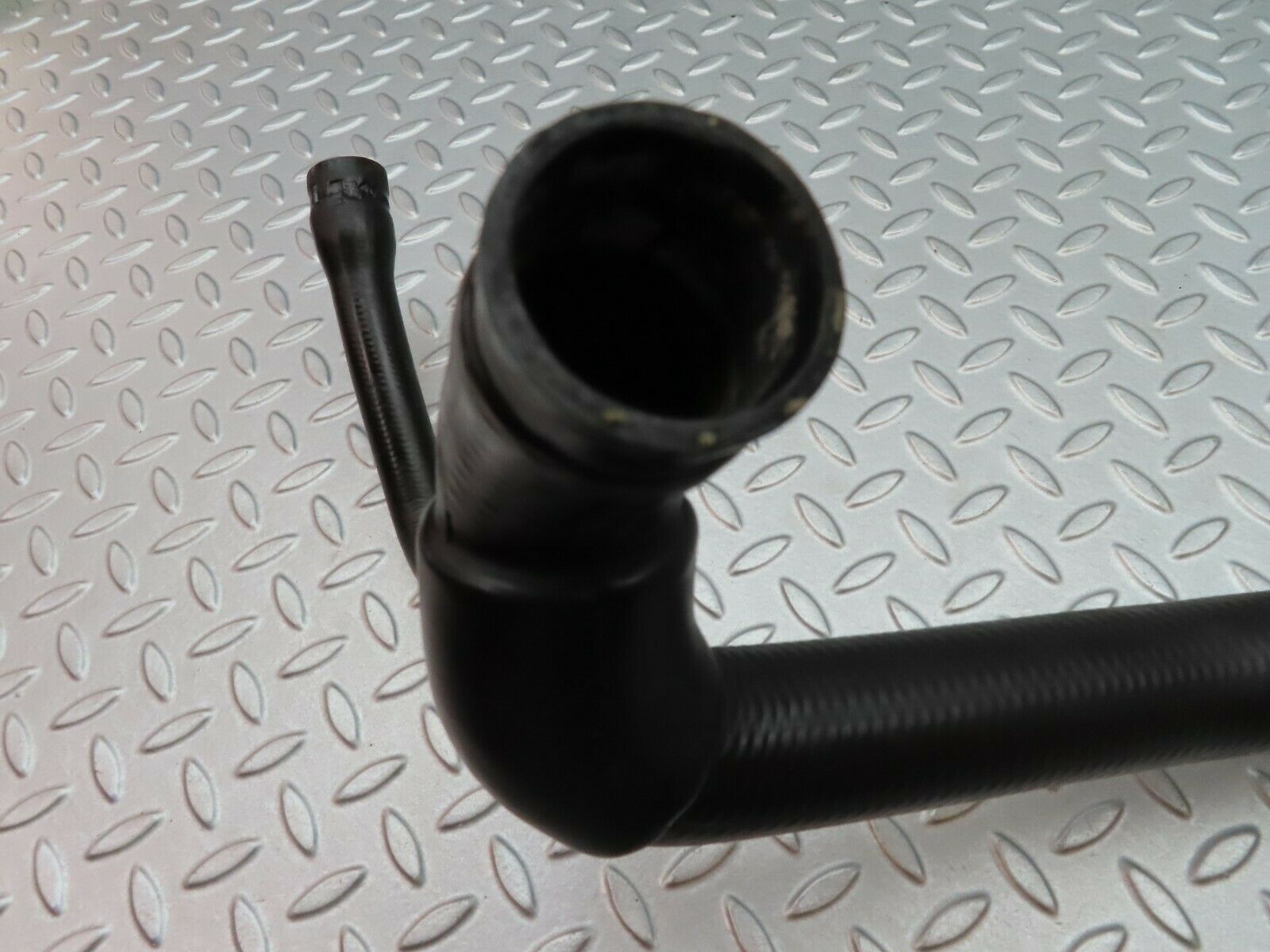 5574 Mercedes-Benz W124 230E Radiator Hose 1245013982