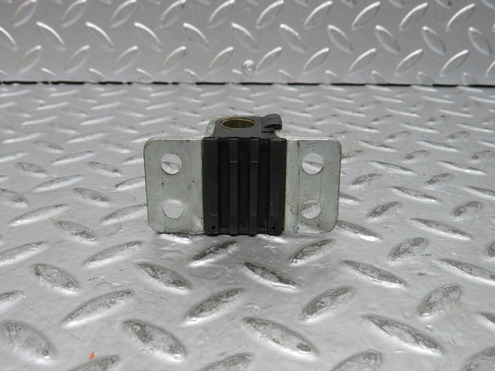 28308 Mercedes-Benz S123 240D Wagon Door Lock Latch Right