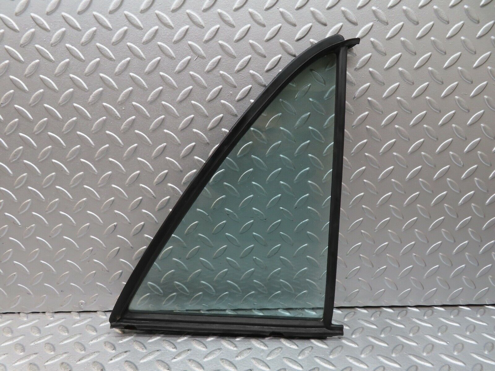 17629 Mercedes-Benz W116 450SEL Rear Quarter Window Right Side