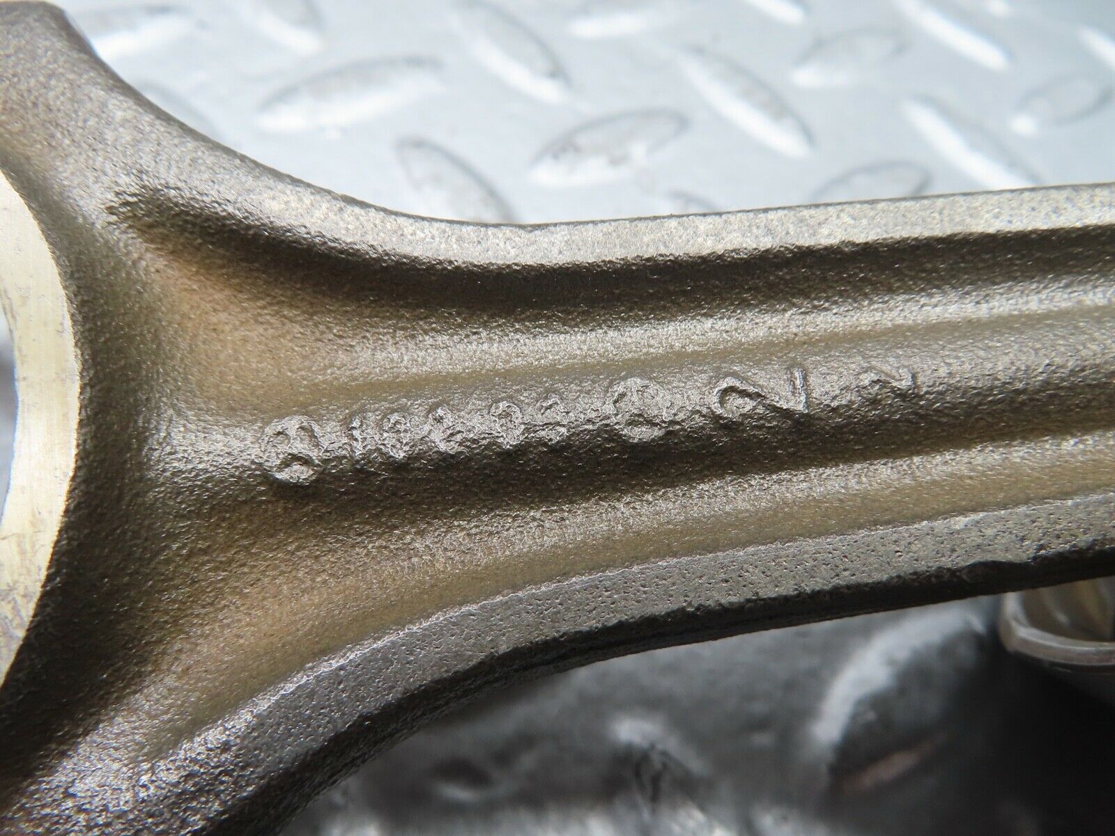 21365 Mercedes-Benz W123 230E Piston With Connecting Rod 95.475 mm