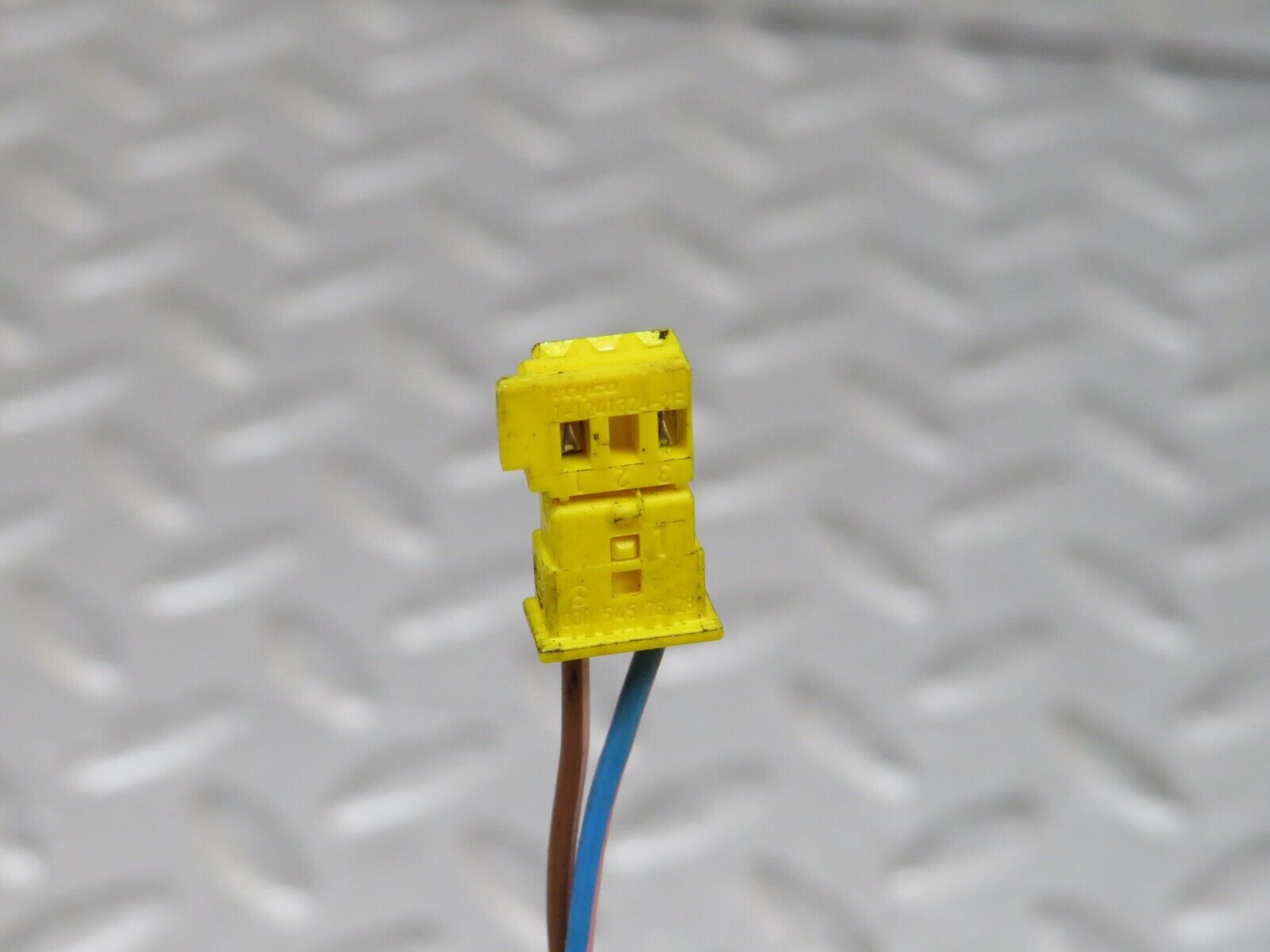 35248 Mercedes-Benz W221 Rear Left Door Wire Harness 2215408508