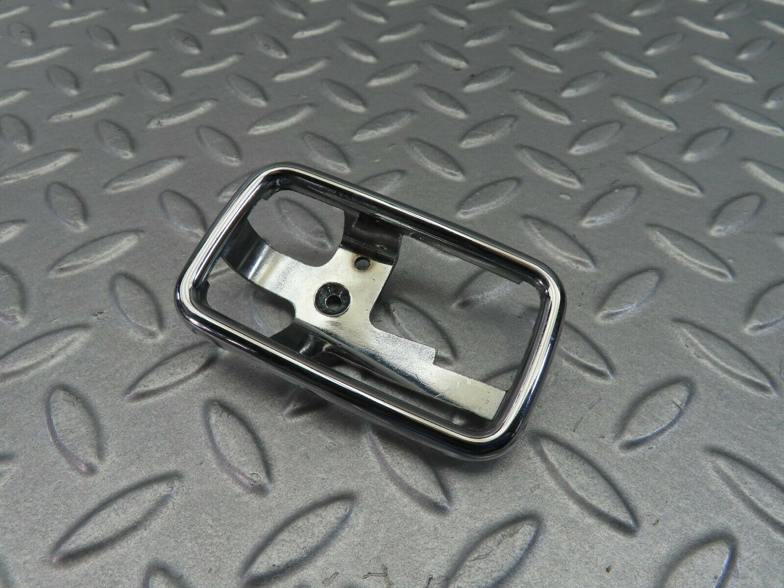 7854 Mercedes-Benz W115 220D Chrome Frame For Door Handle Left 1087660511