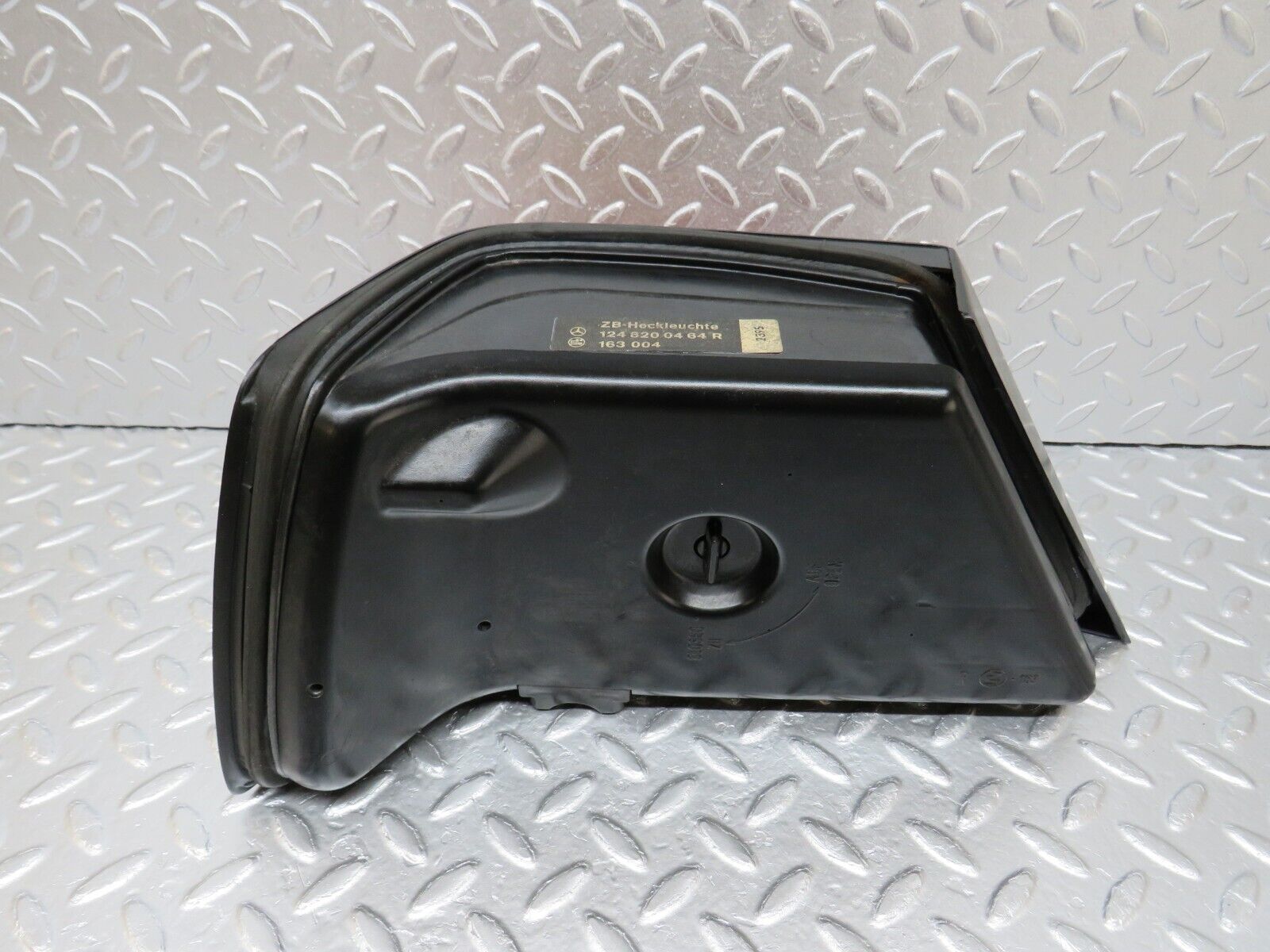 33986 Mercedes-Benz W124 260E Tail Light Right Side 1248200464